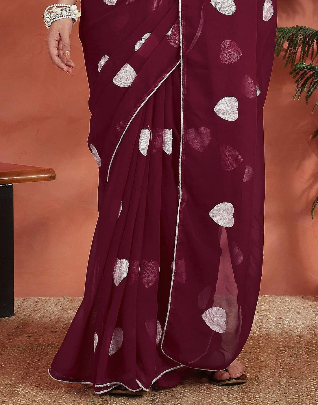 Tryloom Georgette Embroidery Saree 11