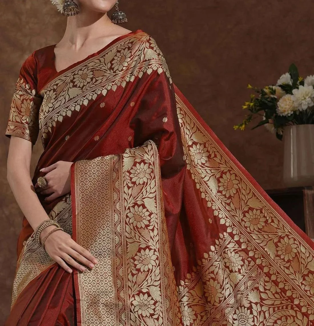 Tryloom Maroon Silk Woven Kanjivaram Saree 1