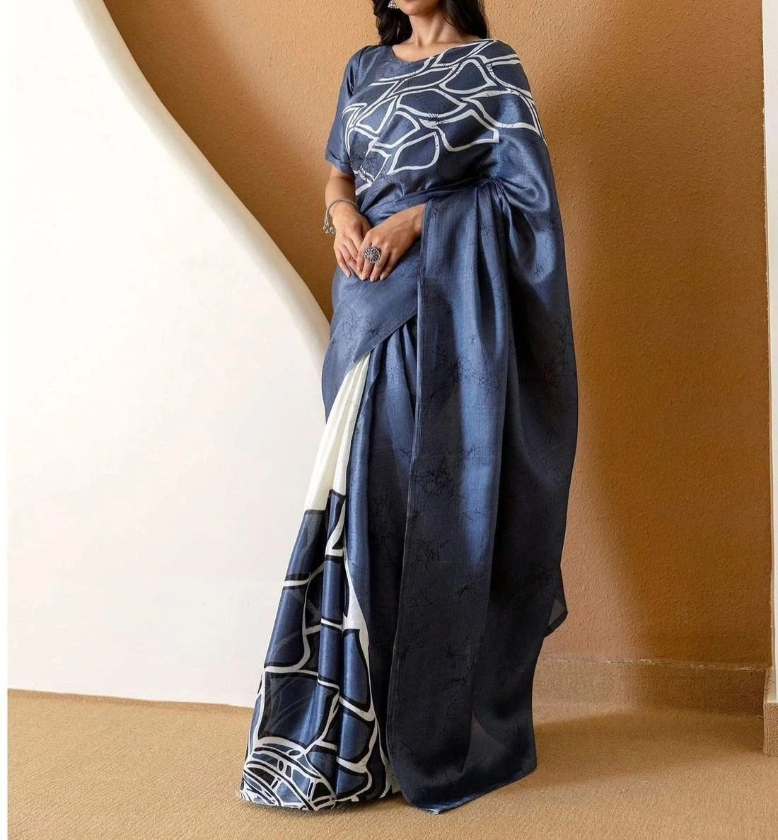 Tryloom Khadi Printed Saree 4