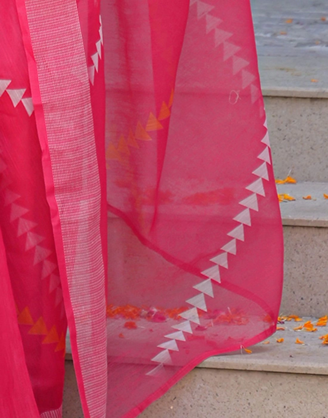 Tryloom Ready To Wear Pink Linen Printed Embroidery Border Saree 8
