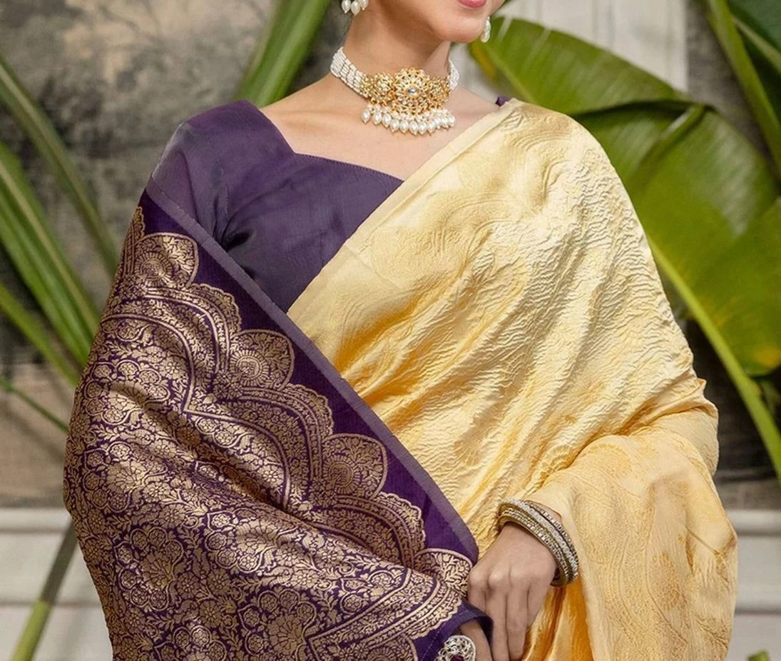 Tryloom Cream Silk Woven Banarasi Onam Saree 4