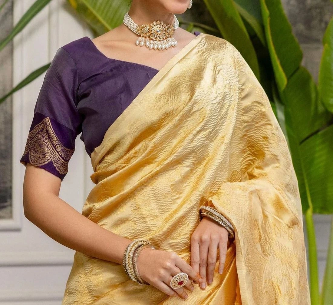 Tryloom Cream Silk Woven Banarasi Onam Saree 3