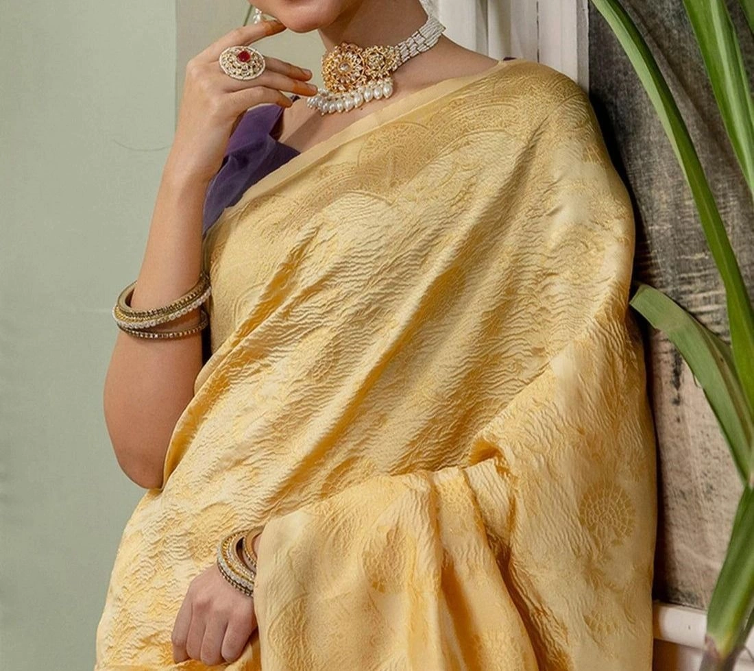 Tryloom Cream Silk Woven Banarasi Onam Saree 2