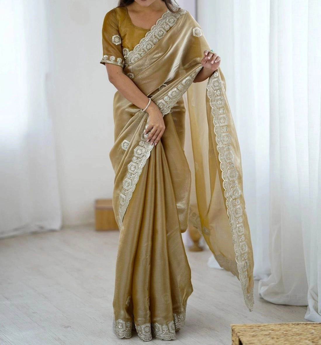 Tryloom Dark Beige Tissue Silk Embroidery Onam Saree 8