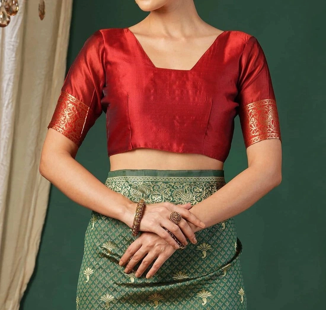Tryloom Silk Blend Woven Banarasi Saree 10