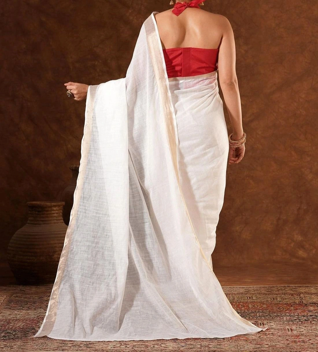 Tryloom White Linen Zari work Plain Onam Saree 4