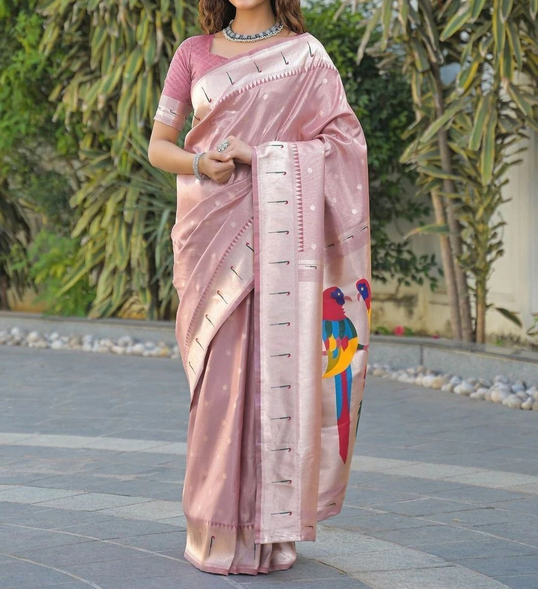 Tryloom Mauve Silk Woven Paithani Saree 9