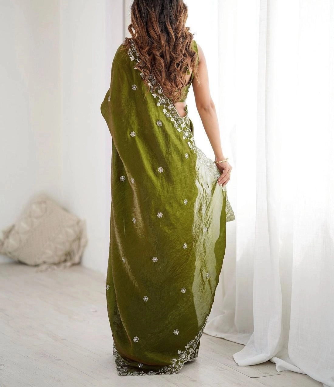 Tryloom Mehndi Green Tissue Silk Sequence Embroidery Saree 6
