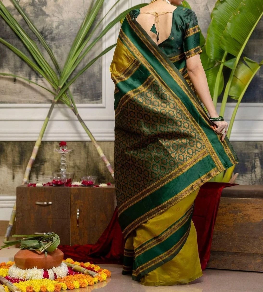 Tryloom Mustard Yellow Silk Woven Kanjivaram Saree 5