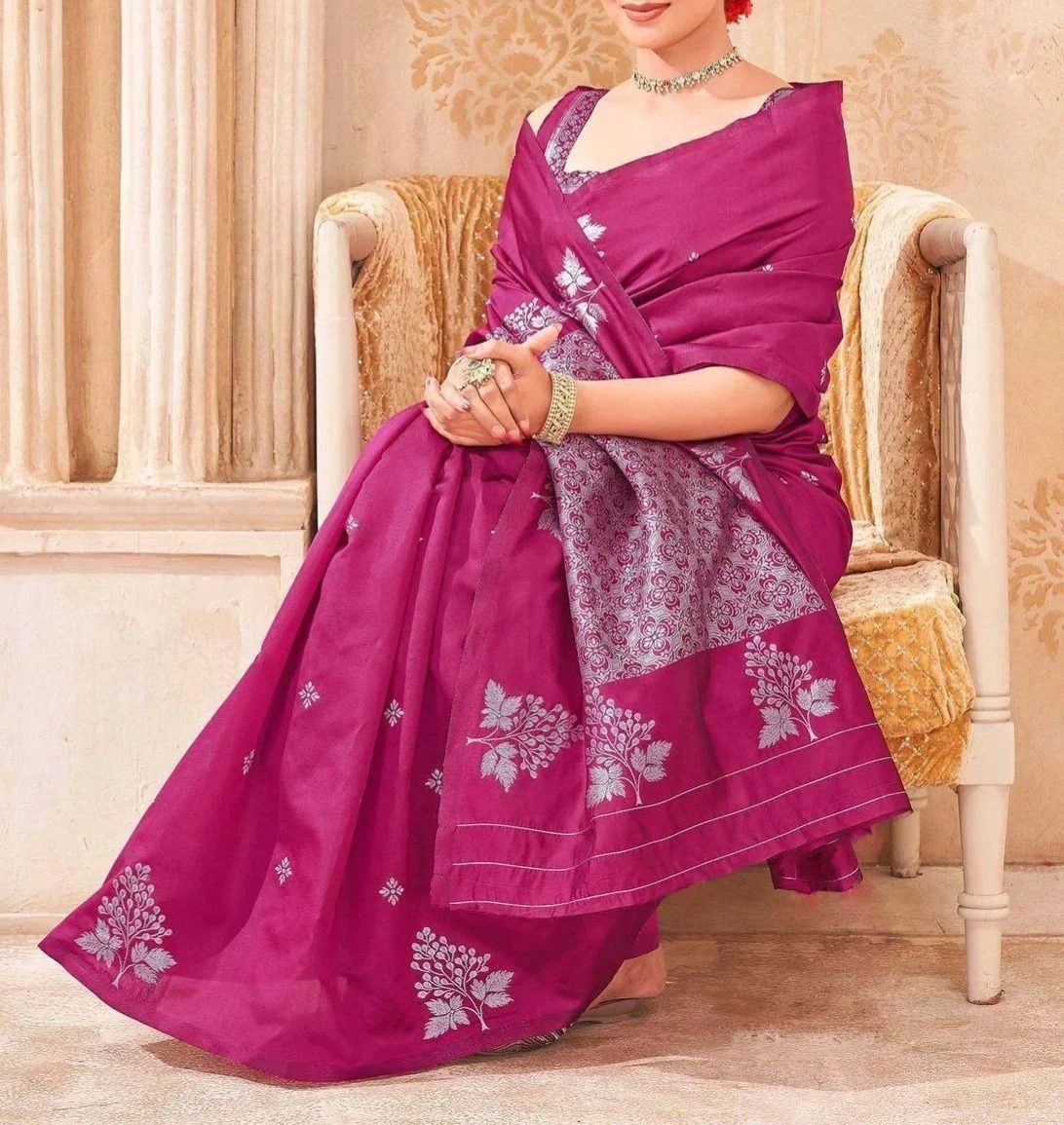Tryloom Rani Pink Silk Woven Banarasi Saree 3