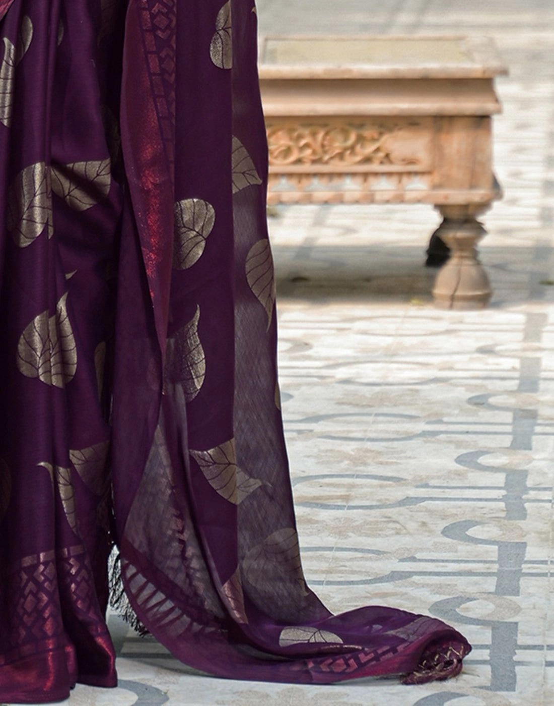 Tryloom Wine Chiffon Foil Printed Saree 7