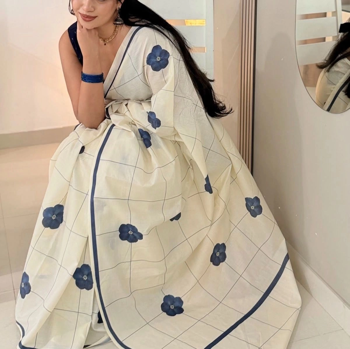 Tryloom Indigo bloom checks Pure cotton digital printed 5