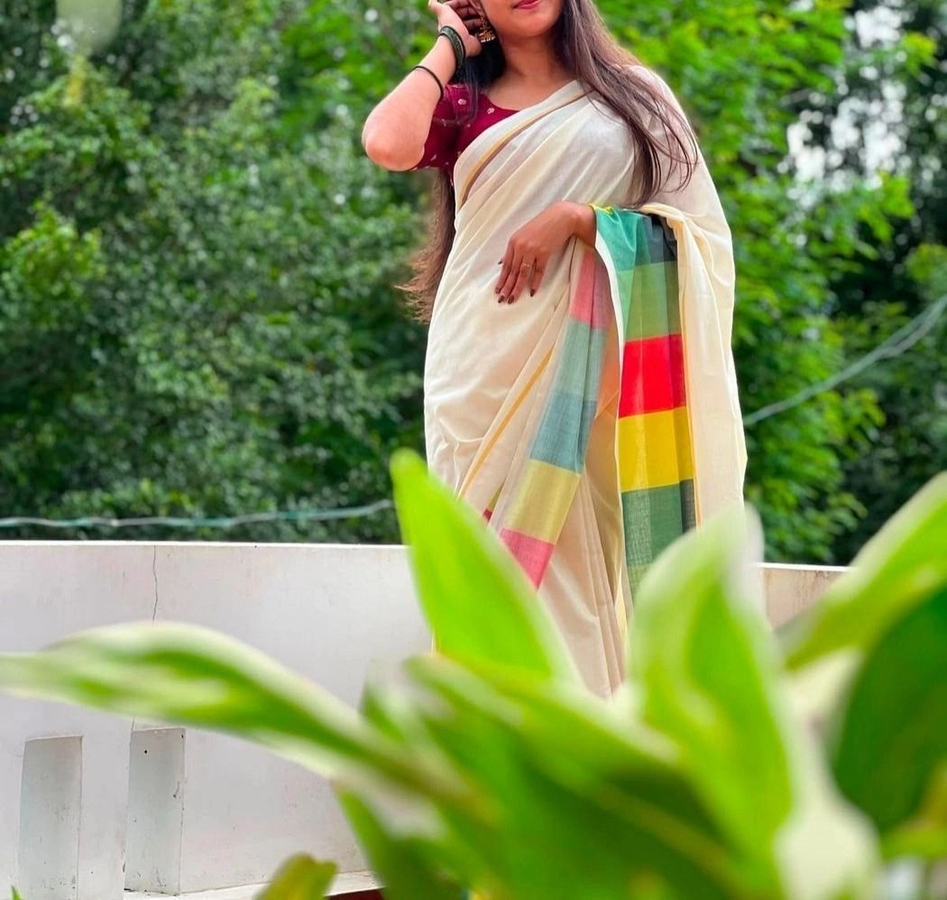 Trending Tryloom Madras Check Pure Cotton Digital Printed Saree. 3