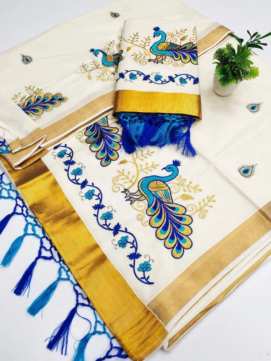 Tryloom Royal Peacock Kasavu Pure Cotton Saree | Kerala Traditional Golden Border Saree | Festive Ethnic Collection 2