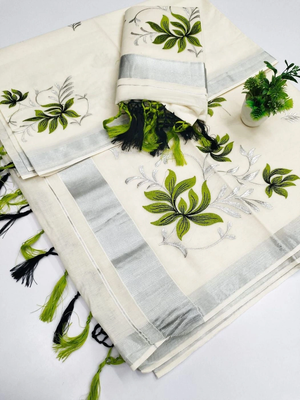 Tryloom Silver Blossom Elegance Pure Cotton Saree | Premium Floral Embroidered Silver Kasavu Saree | Kerala Traditional Festive Collection 2