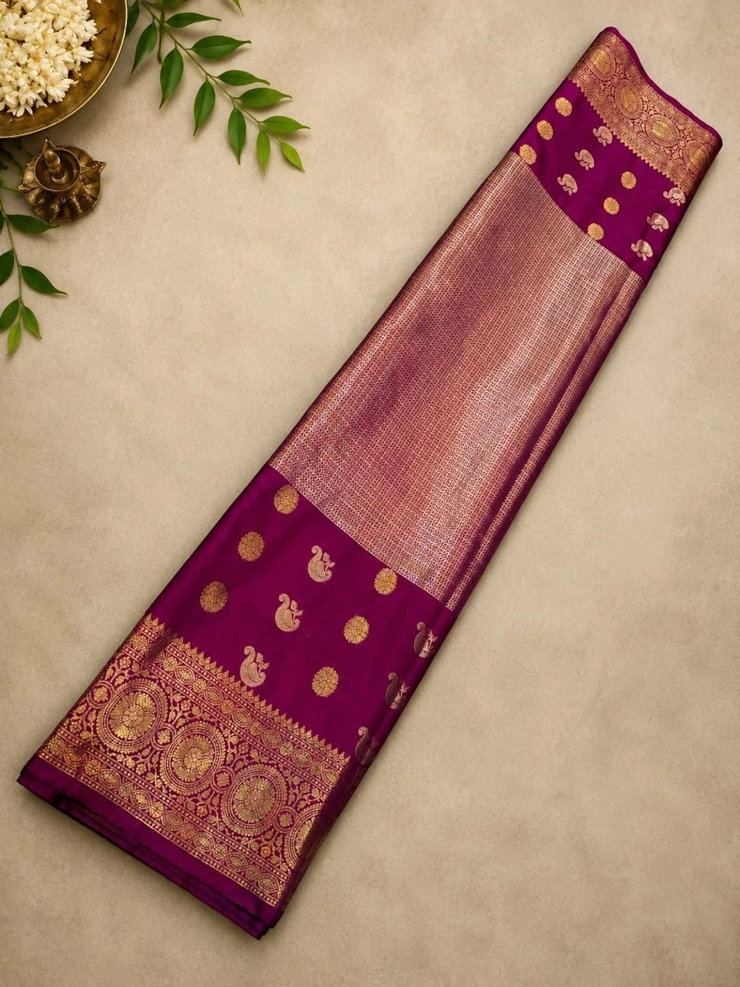 Tryloom Tranding Banarasi Soft Silk Saree 4