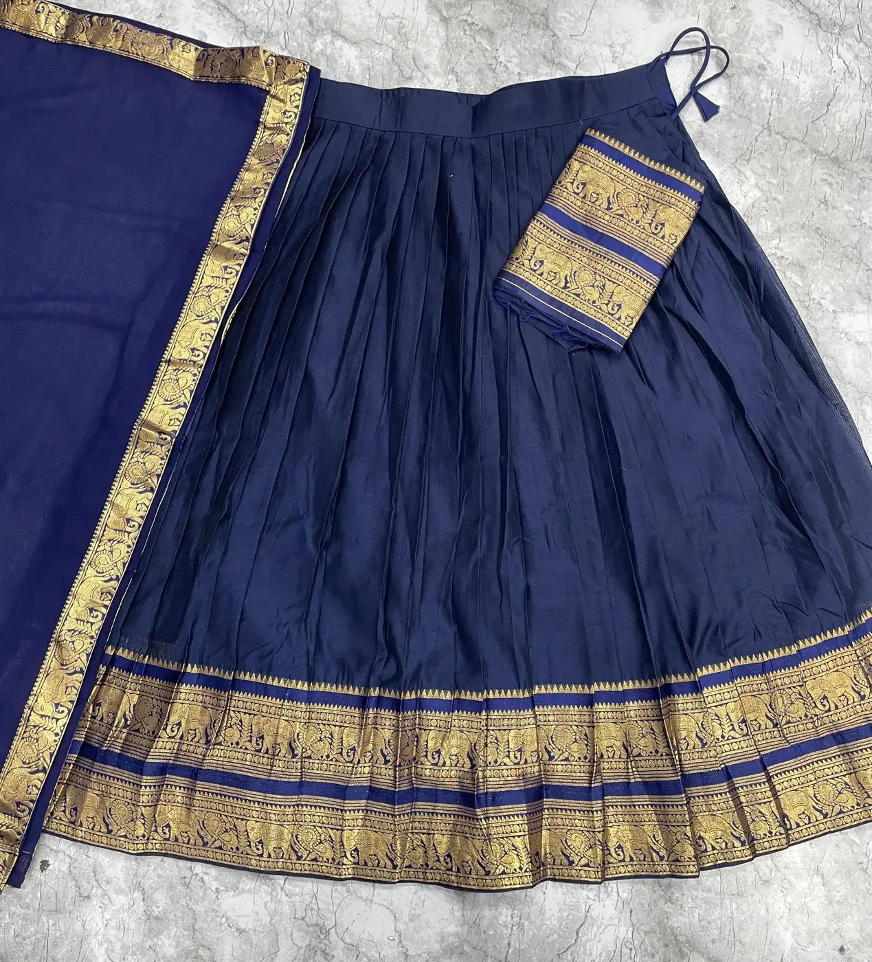 Tryloom Midnight Majesty Kanjivaram Silk Lehenga Set | Premium Zari Weaving Designer Wedding & Festive Ethnic Wear 2