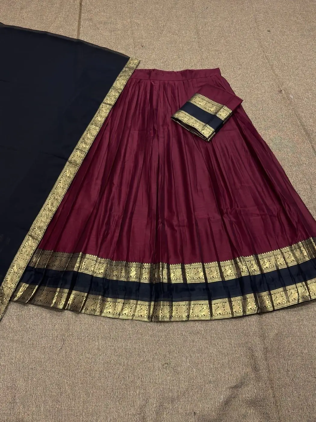 Tryloom Royal Kanchi Cotton Zari Weave Lehenga Set – Premium Traditional Ethnic Party Wear Lehenga for Women 3