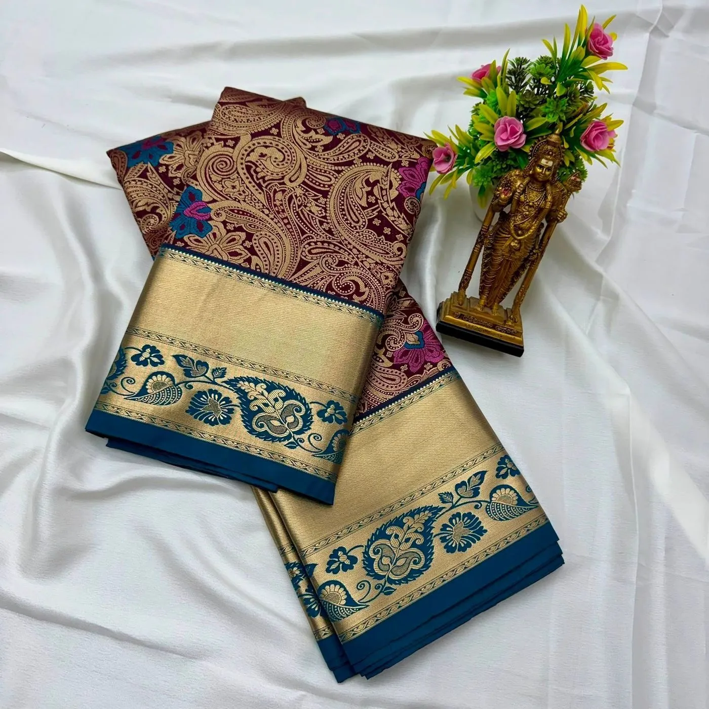 Tryloom Royal Electronic Jacquard Meena Work Saree – Premium Copper Zari Designer Silk Saree with Rich Pallu 15