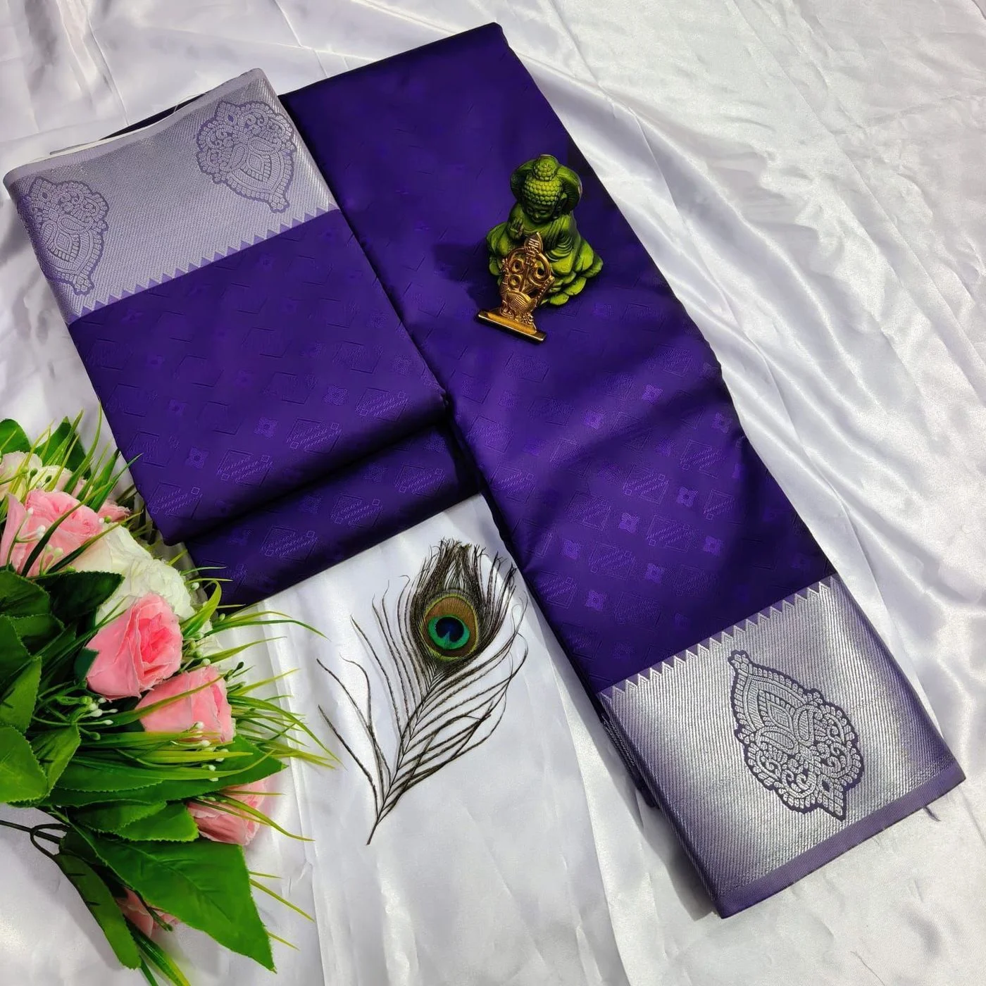 Tryloom 3D Embossed Karizma Silk Saree – Premium Soft Silk Saree with Copper & Silver Zari Designer Border 4