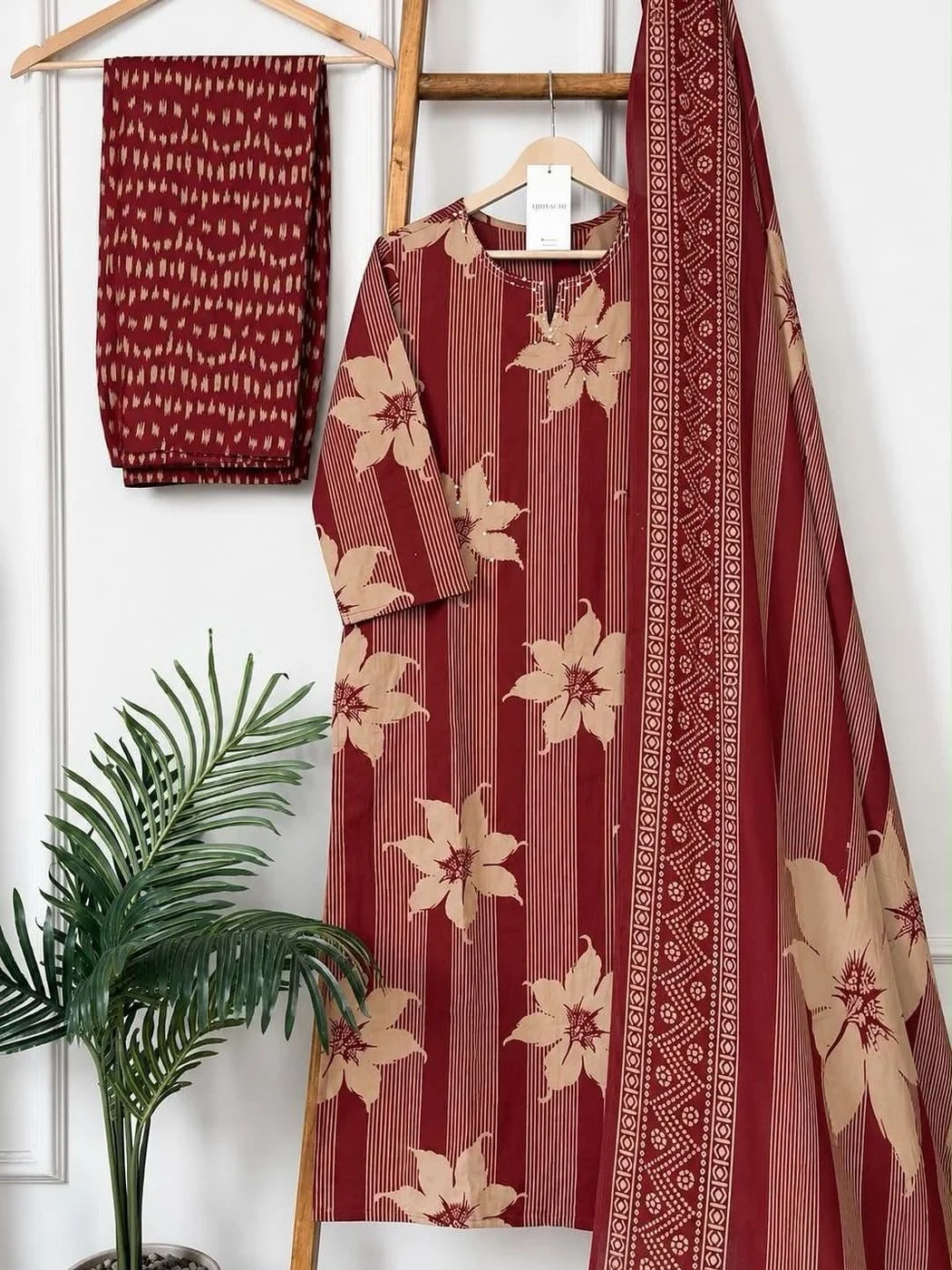Tryloom Blossom Grace Premium Cotton 3-Piece Kurta Set | Hand Work Straight Kurti with Malmal Dupatta | Designer Ethnic Wear for Women 4