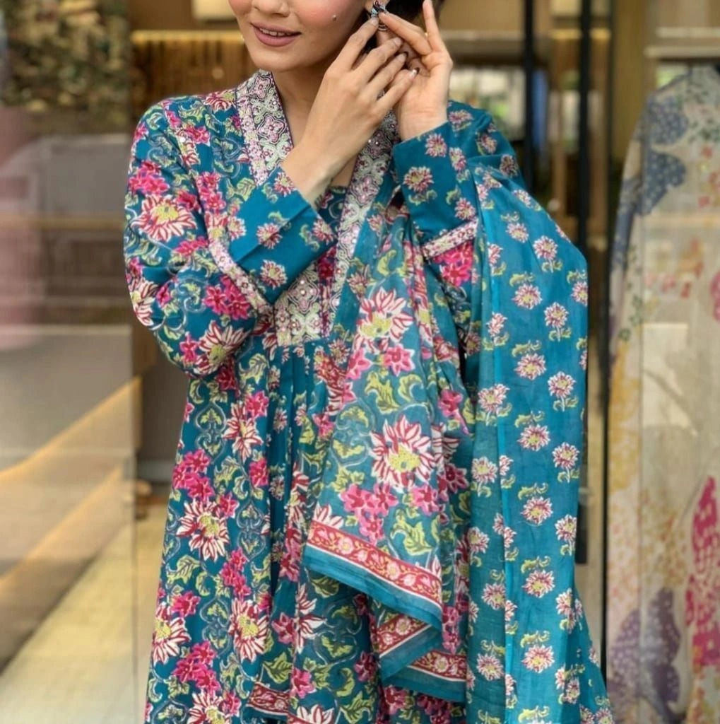 Tryloom Royal Bloom Premium Cotton Kurti Palazzo & Dupatta Set | Heavy Cotton Embroidered 3-Piece Ethnic Wear 3