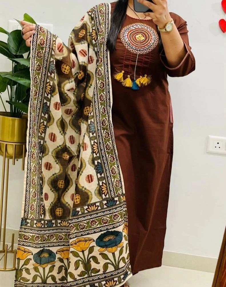 Tryloom Heritage Kutch Embroidered Dhabu Cotton Kurti Pant & Dupatta Set | Premium Ethnic Cotton 3-Piece Suit | Festive Collection 5
