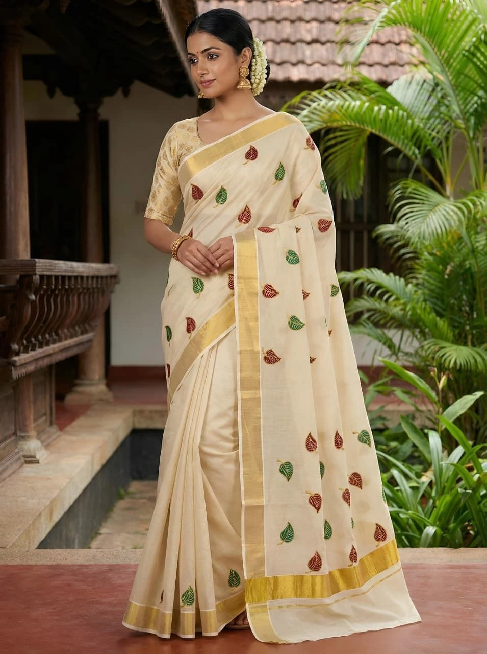 Tryloom Mayuri Heritage Kasavu Tissue Embroidery Saree | Premium Kerala Onam Cotton Tissue Saree with Jacquard Blouse 3
