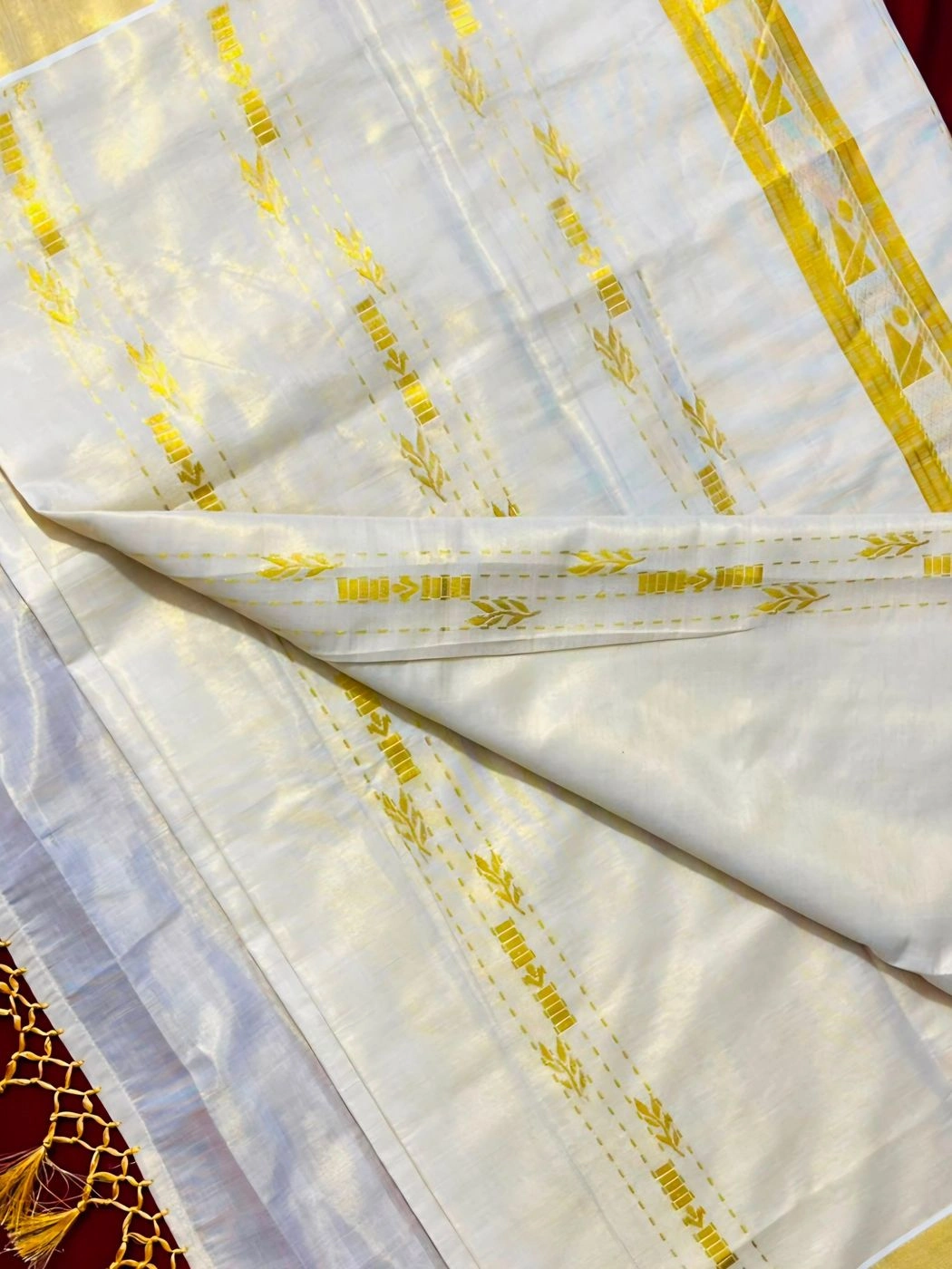 Tryloom Gramam Heritage Pure Cotton Digital Printed Saree | Kerala Village Art Print Premium Cotton Saree | Elegant Everyday Ethnic Wear 3