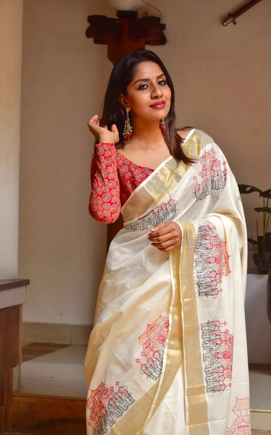 Tryloom Pooram Heritage Embroidered Kerala Cotton Saree | Premium Off-White Kasavu Festival Saree 1