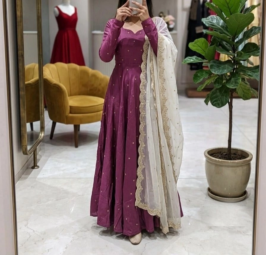 Tryloom Royal Chinnon Embroidered Festive Anarkali Set | Premium Designer Party Wear Gown with Chinnon Silk Dupatta 1