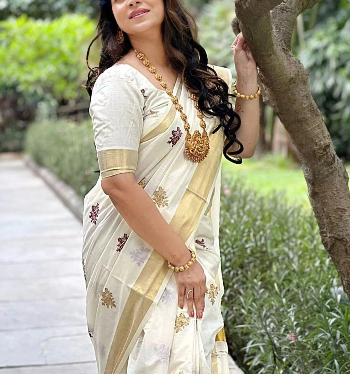 Tryloom Heritage Rose Embroidered Premium Cotton Saree | Kerala Traditional Soft Cotton Festive Saree 3