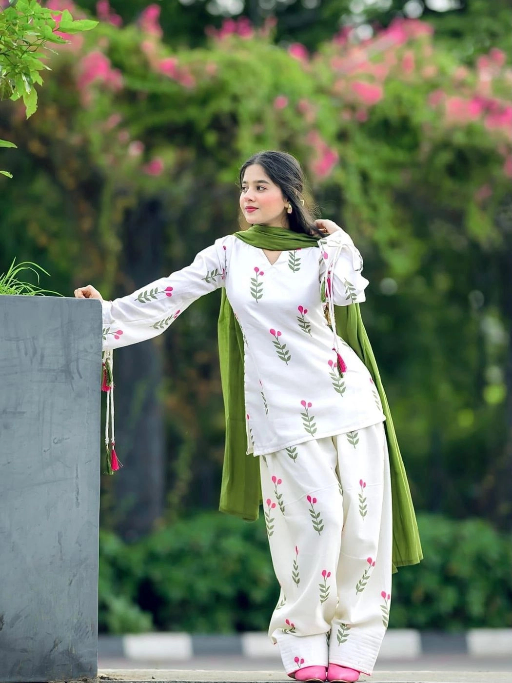 Tryloom Festival Special Premium Cotton Farshi Pant Suit Set | Floral Printed Kurta with Fancy Latkan Sleeves & Dupatta | Elegant Ethnic Wear for Women 2