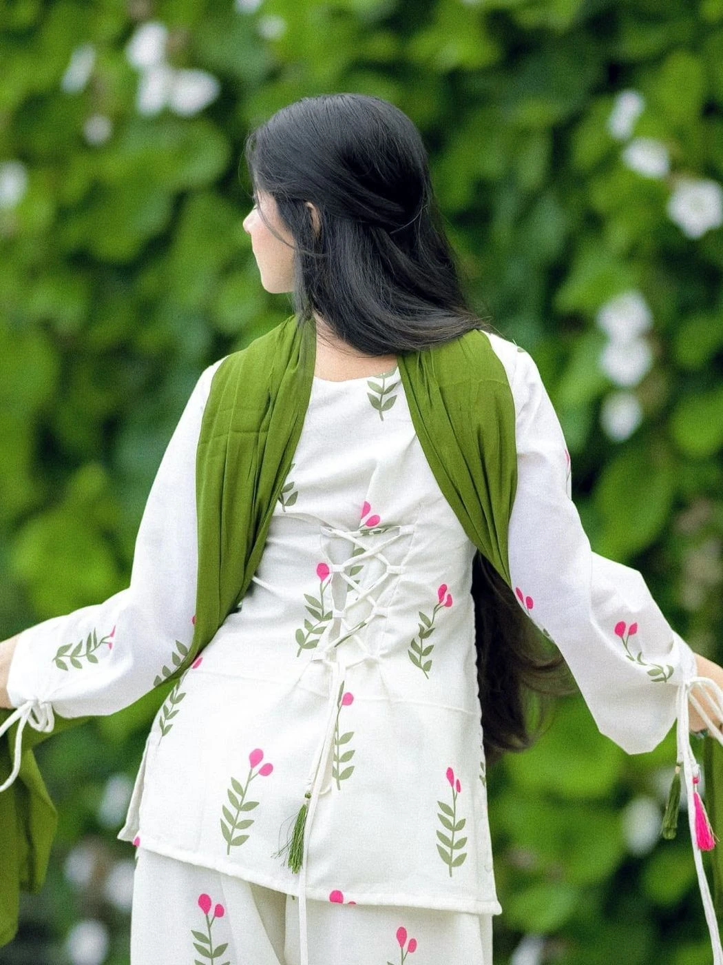 Tryloom Festival Special Premium Cotton Farshi Pant Suit Set | Floral Printed Kurta with Fancy Latkan Sleeves & Dupatta | Elegant Ethnic Wear for Women 3
