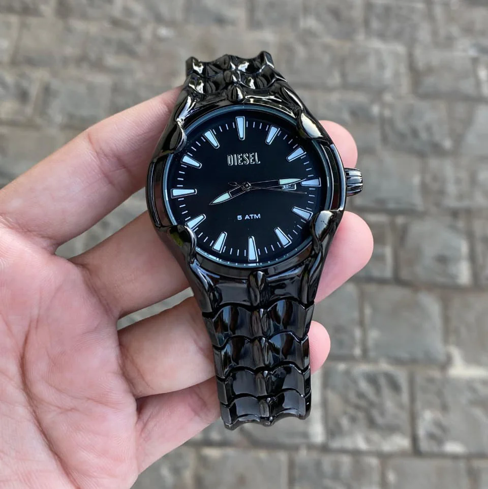 vert glossy black 2