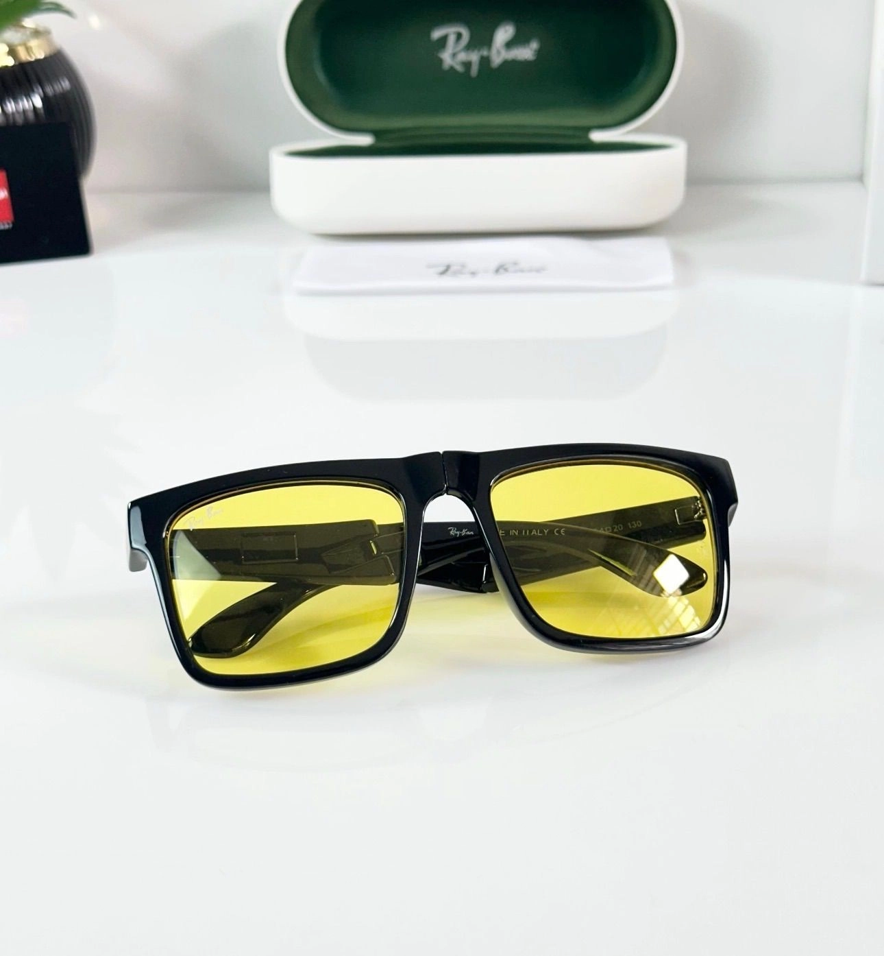 Ray-ban foldable yellow