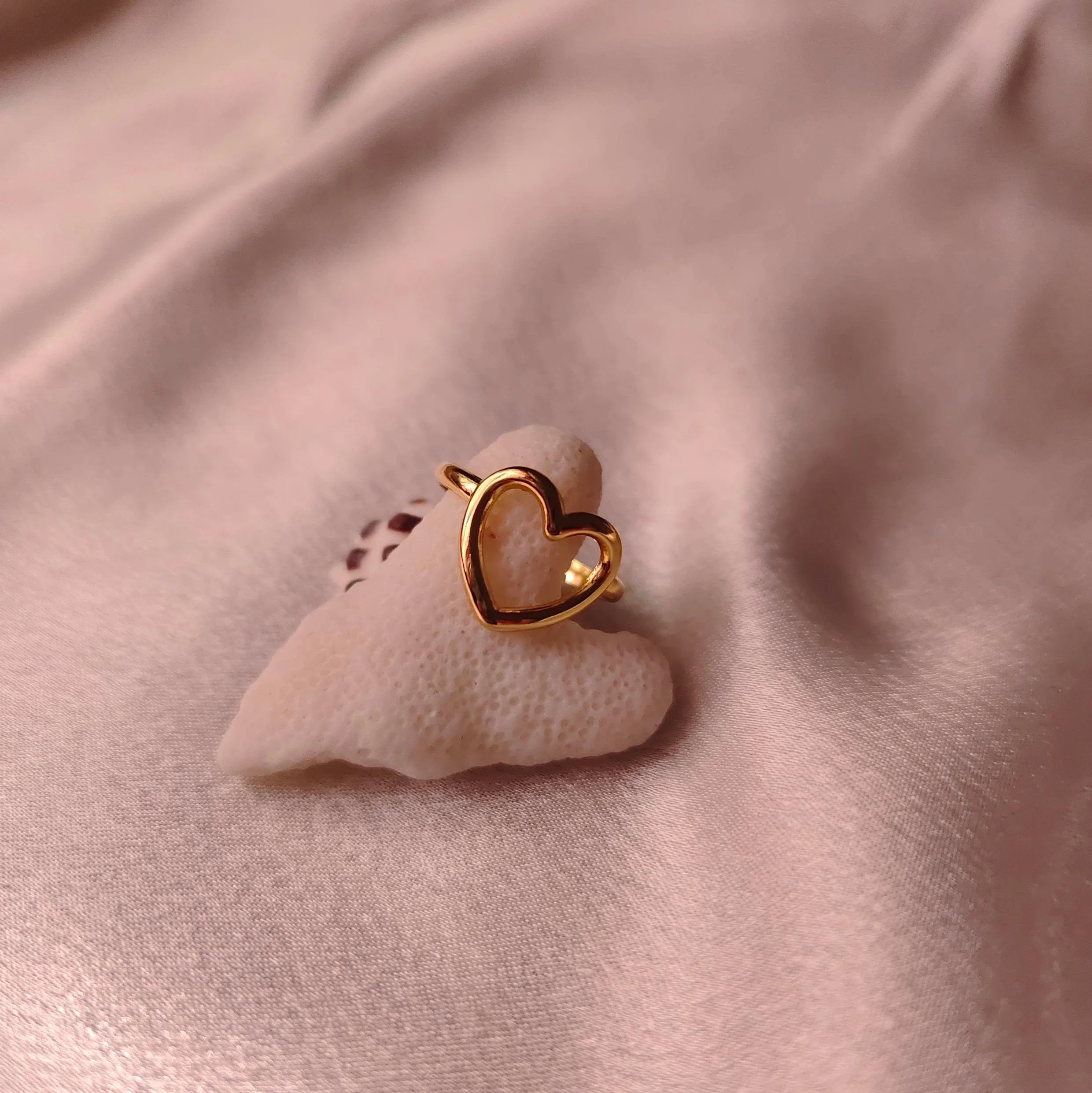 Heart themed ring