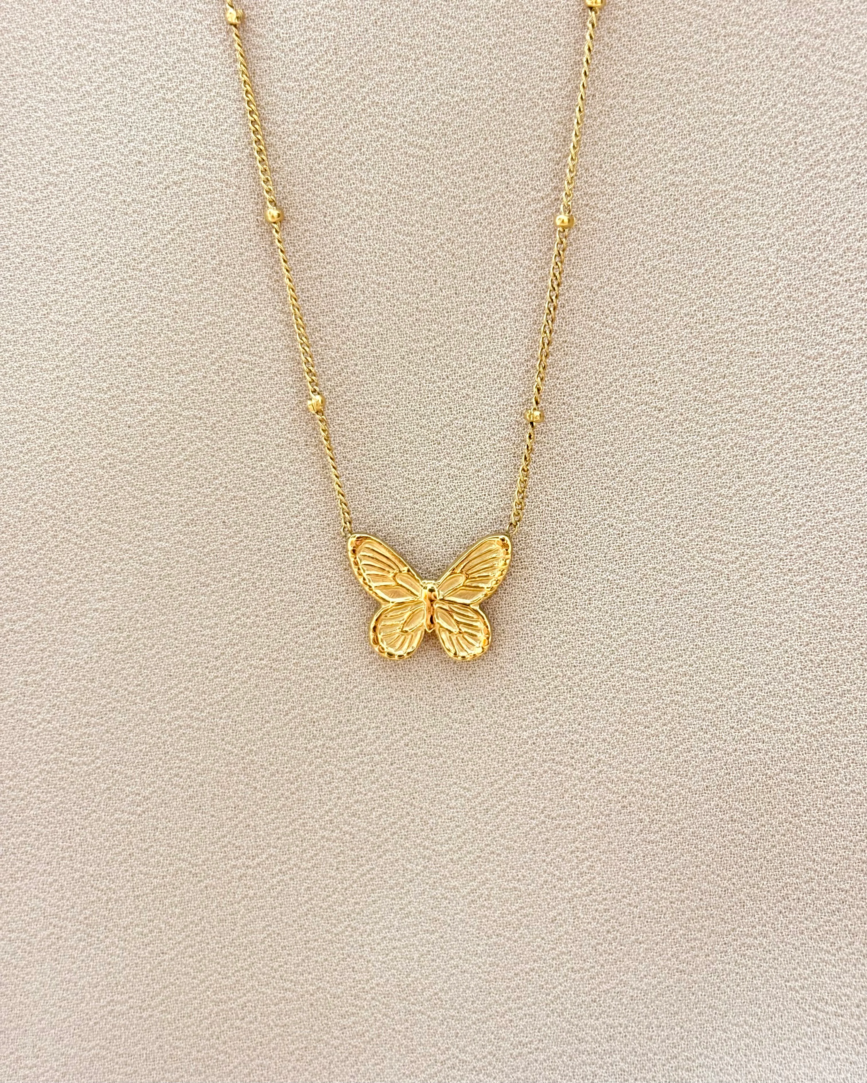 Butterfly shaped pendant necklace 1