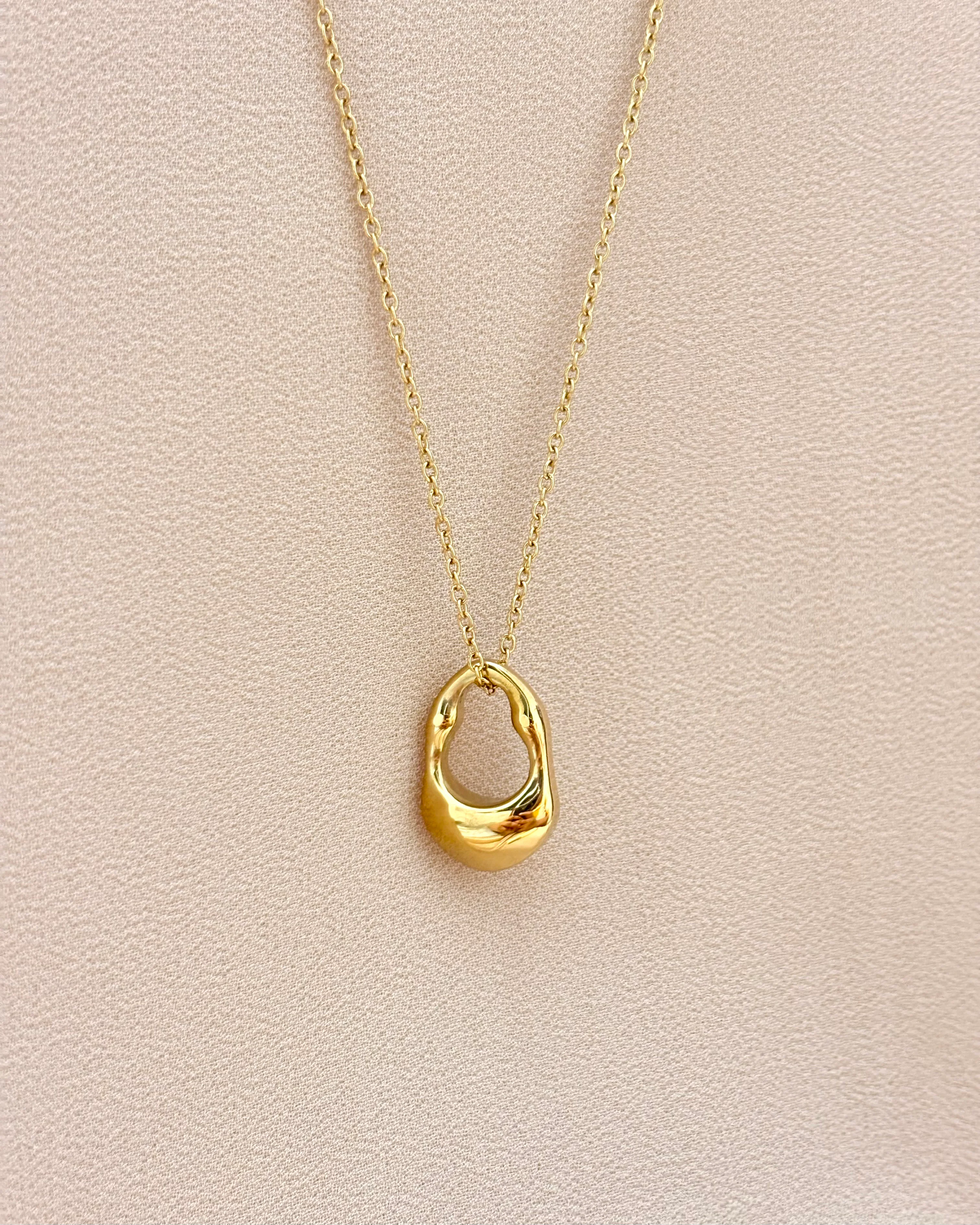 Contemporary irregular pendant necklace 1