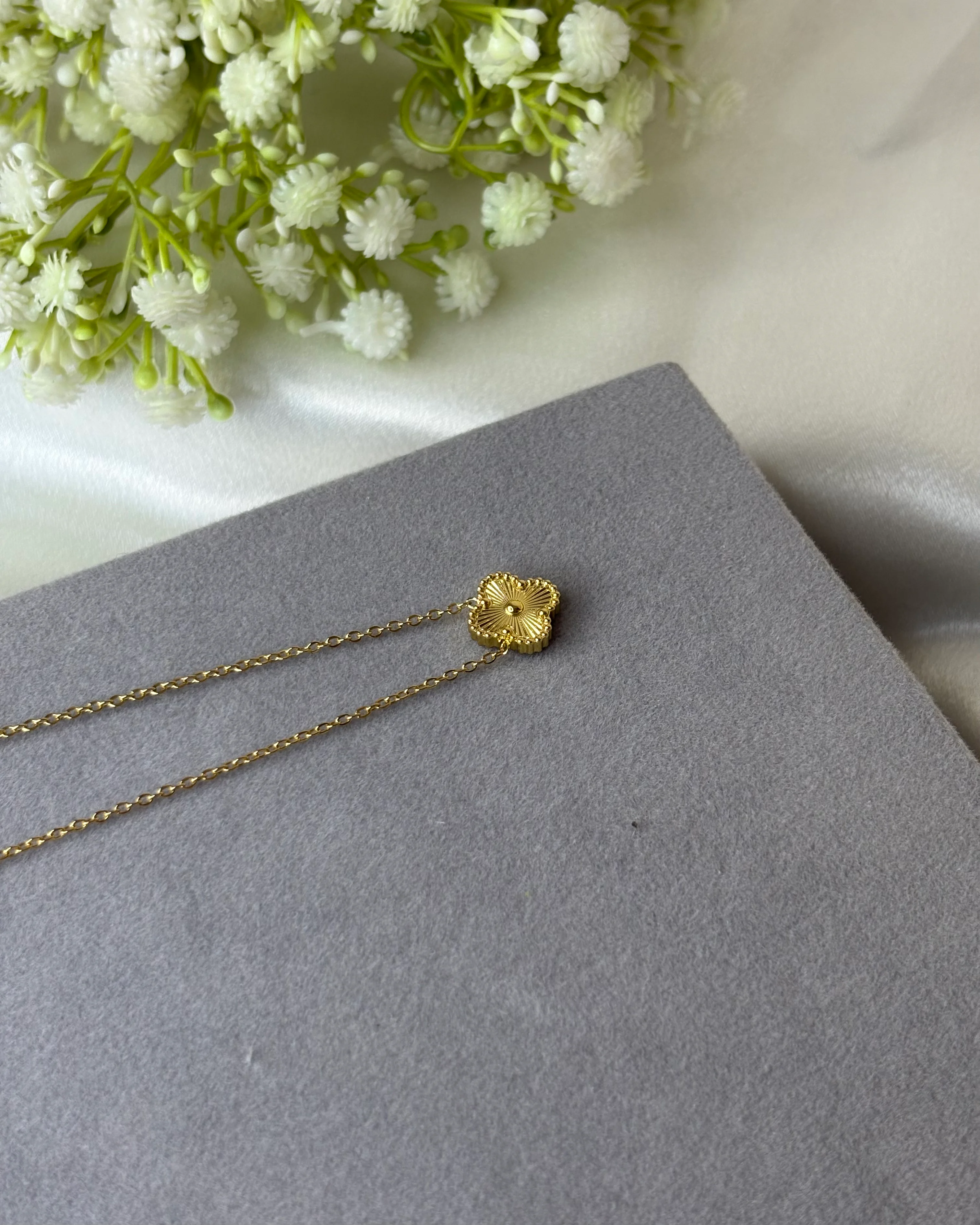 Clover themed necklace, earring and bracelet combo 3