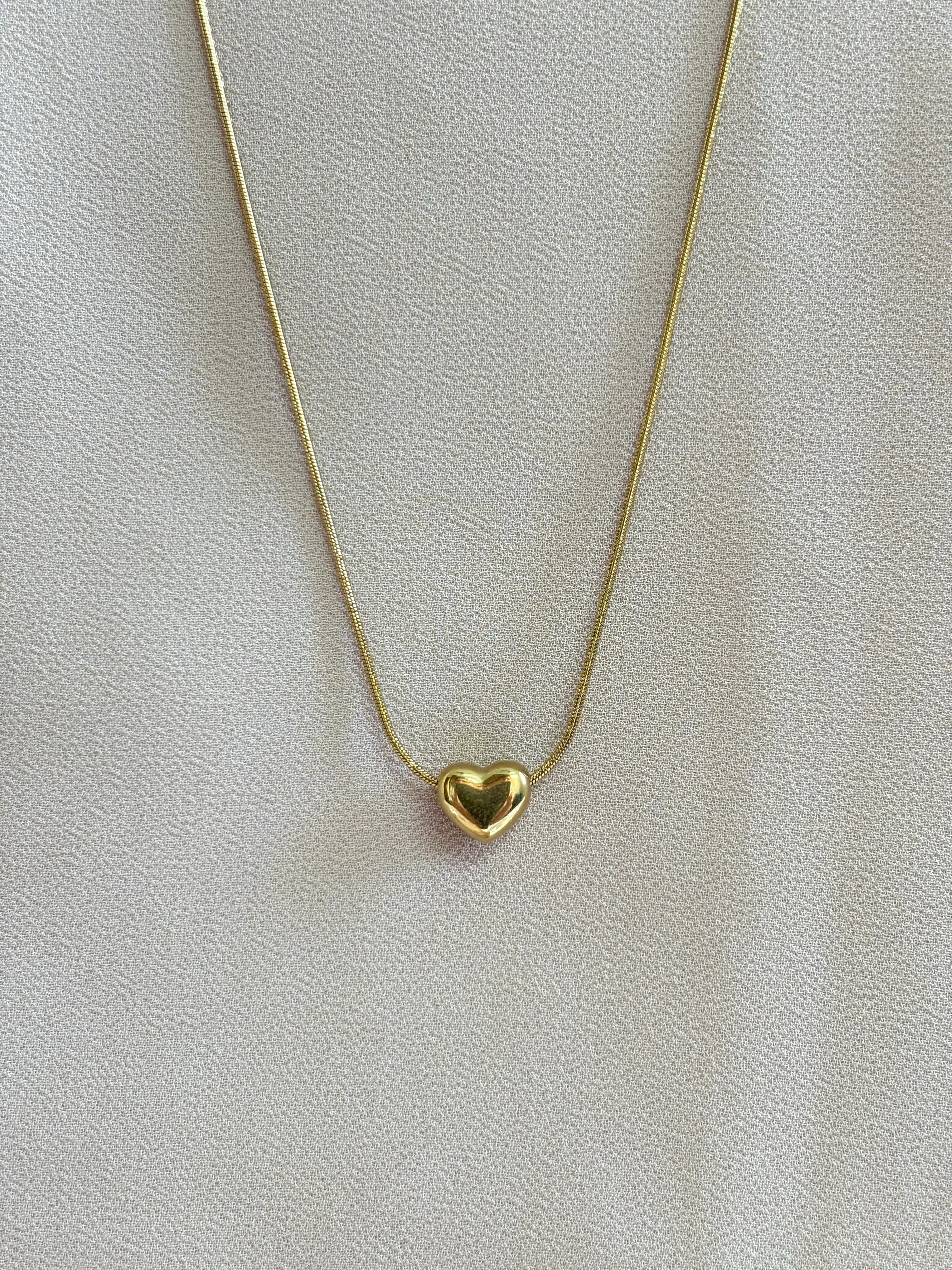 Three hearts necklace 2