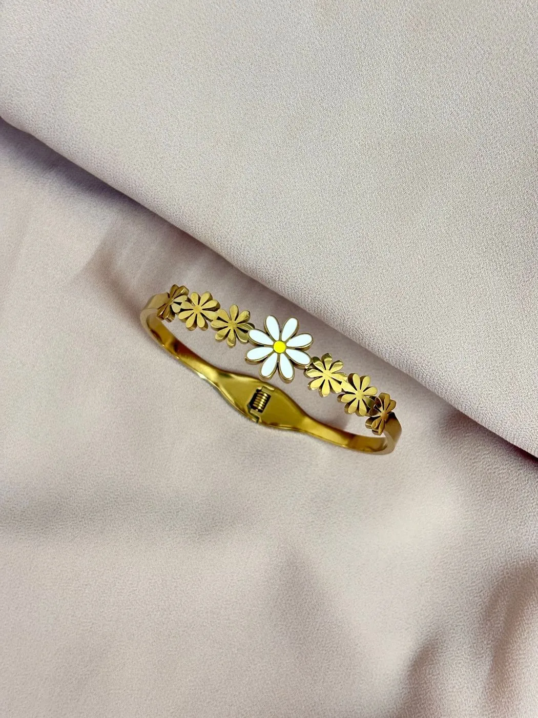 White Flower bangle bracelet 2