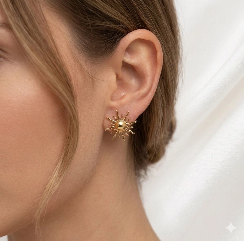 Sun shaped stud earrings