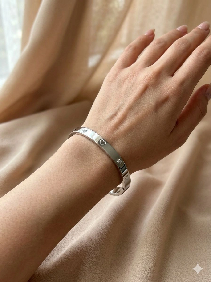 AD studded love engraved bangle bracelet-silver 1