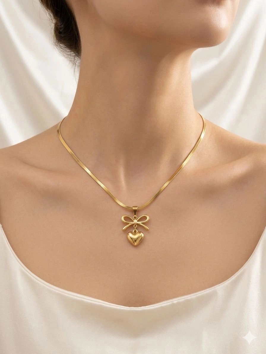 Pendant Necklaces