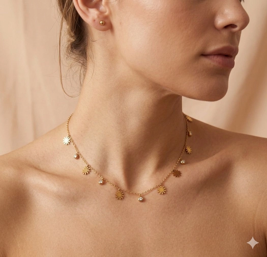 Flower charm Necklace 1