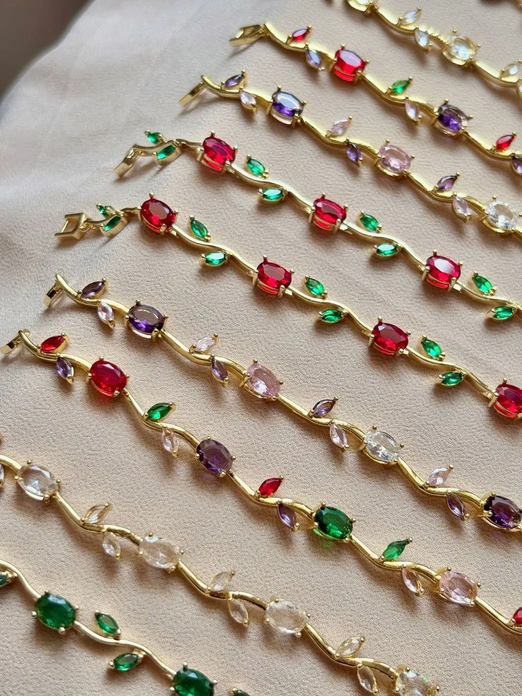 Tulip bracelet 3