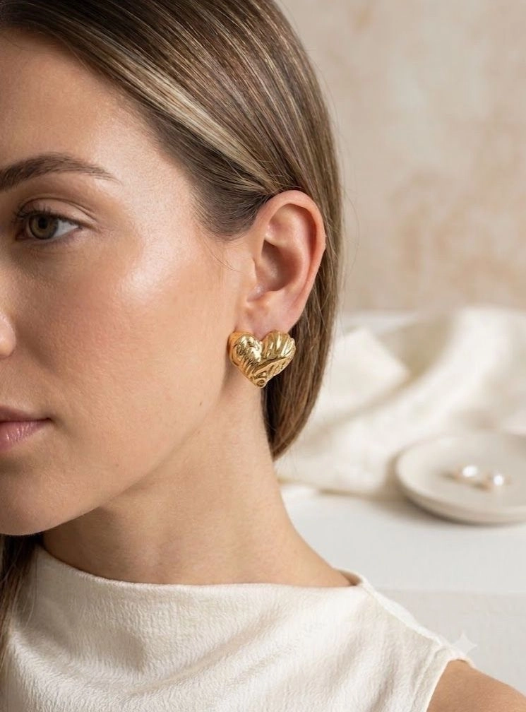 Textured heart earrings