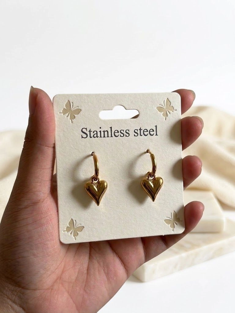 Heart hanging earrings 1