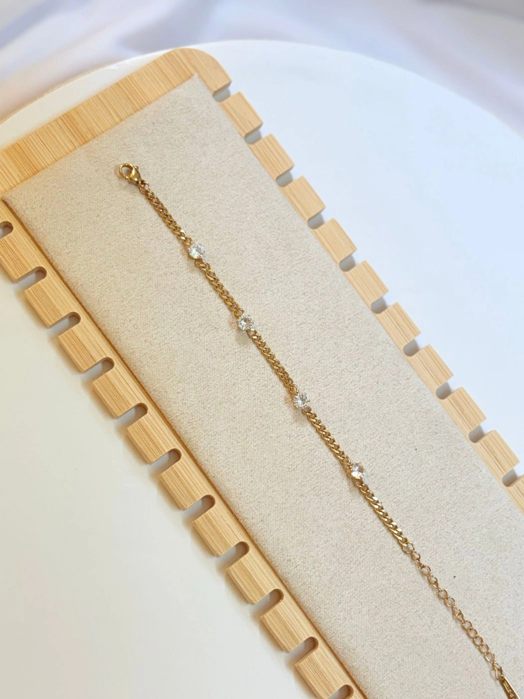 Dainty simple bracelet 2